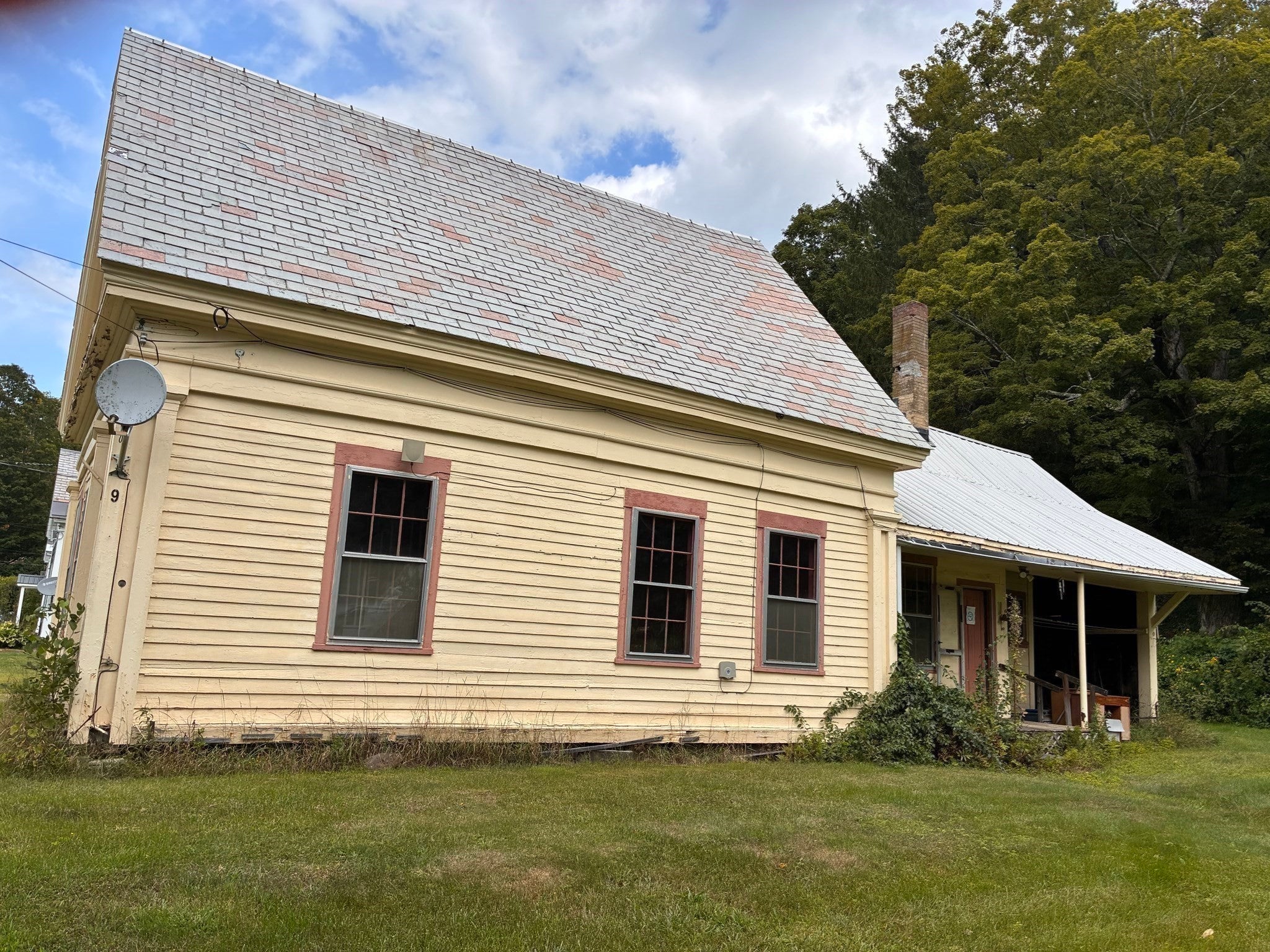 9 River St, Colrain, MA Photo #3