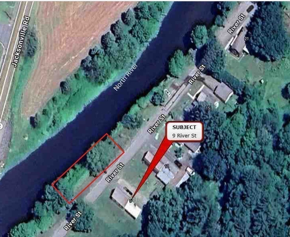 9 River St, Colrain, MA Photo #6