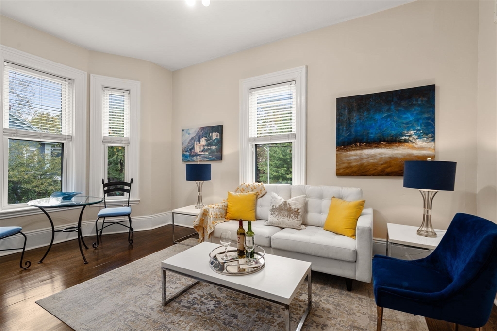 100 Magazine Street 2