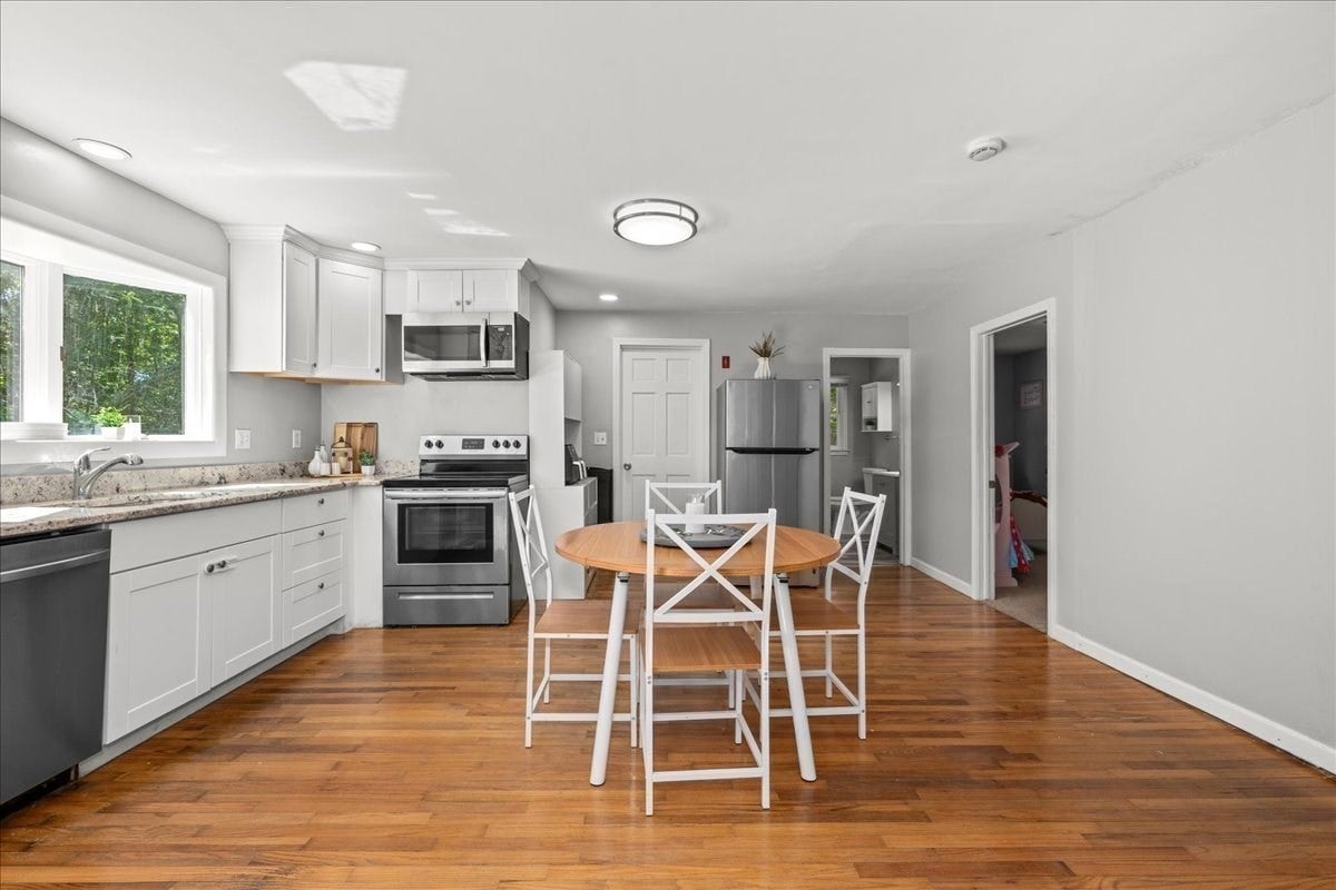 65 Carter Rd, Worcester, MA, 65 Carter Rd, Worcester, MA Photo #3