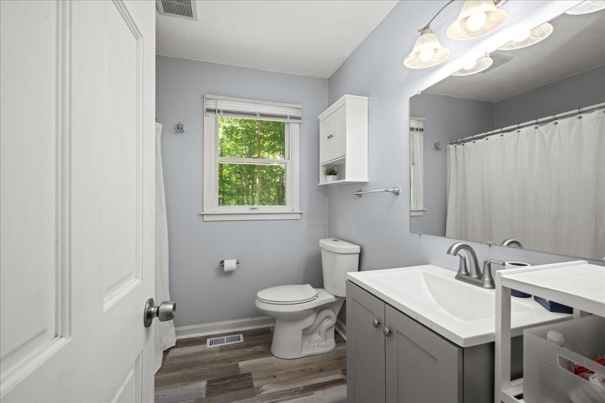65 Carter Rd, Worcester, MA, 65 Carter Rd, Worcester, MA Photo #18