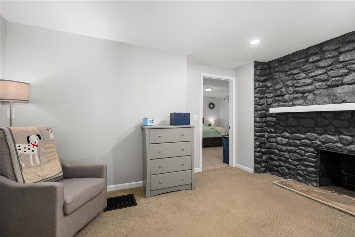65 Carter Rd, Worcester, MA, 65 Carter Rd, Worcester, MA Photo #15