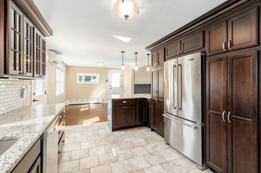 32 Knowlton Street, Hamilton, MA, 32 Knowlton Street, Hamilton, MA Photo #11