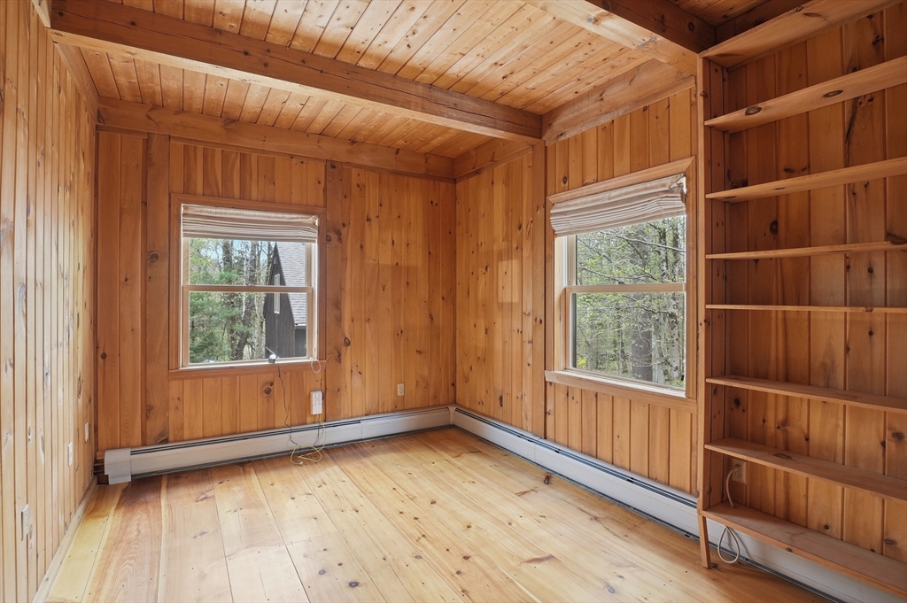 135 Mallard Dr, Becket, MA Photo #15