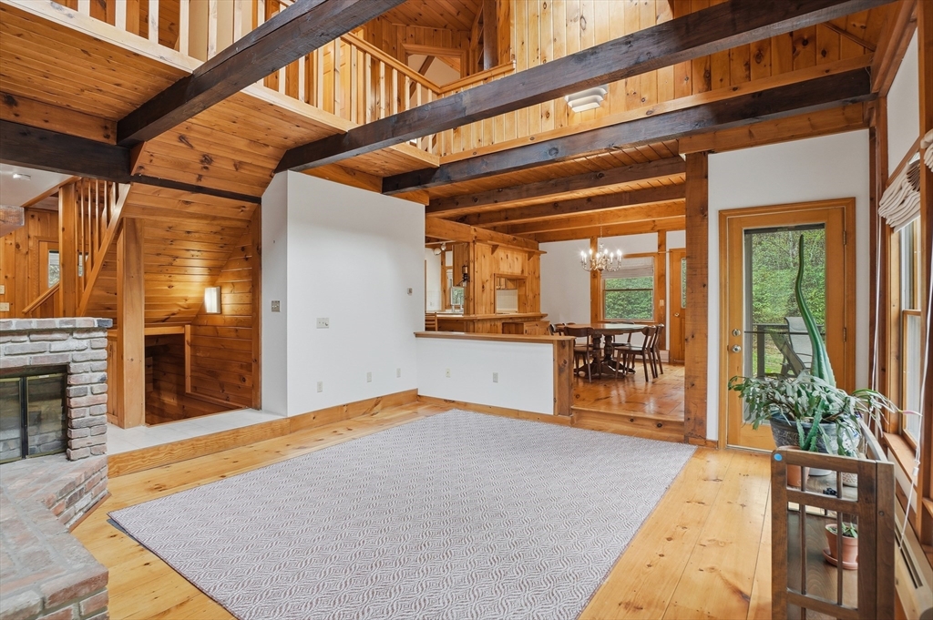 135 Mallard Dr, Becket, MA Photo #6