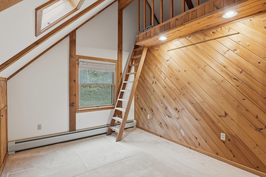 135 Mallard Dr, Becket, MA Photo #25