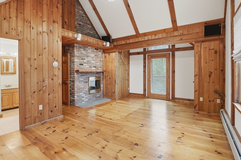 135 Mallard Dr, Becket, MA Photo #21