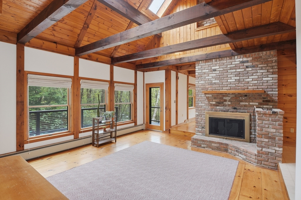 135 Mallard Dr, Becket, MA Photo #7