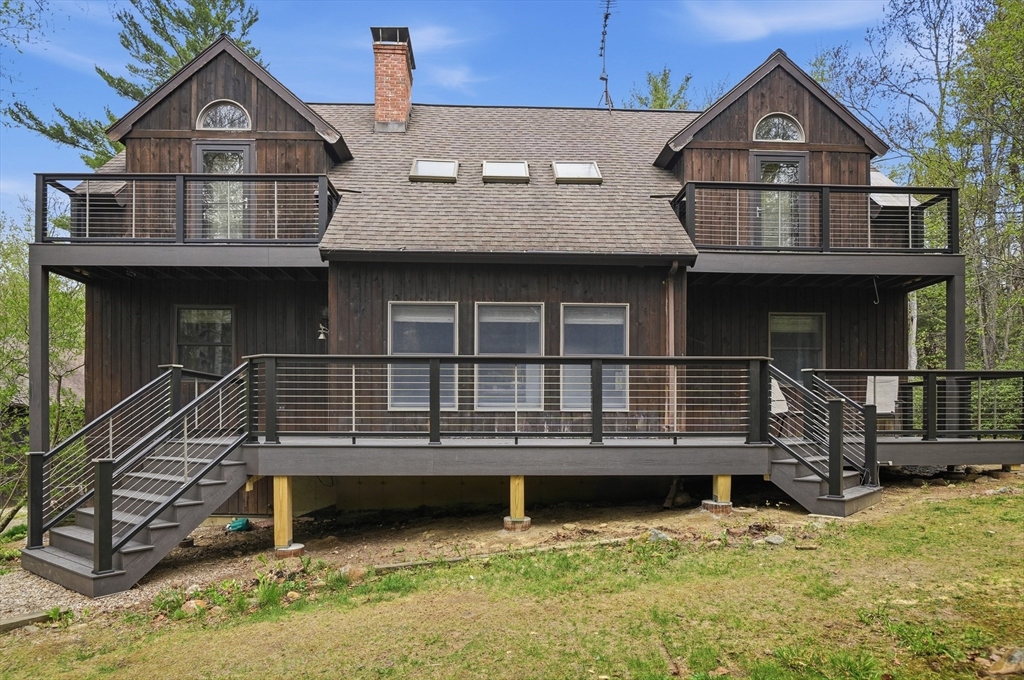 135 Mallard Dr, Becket, MA Photo #1