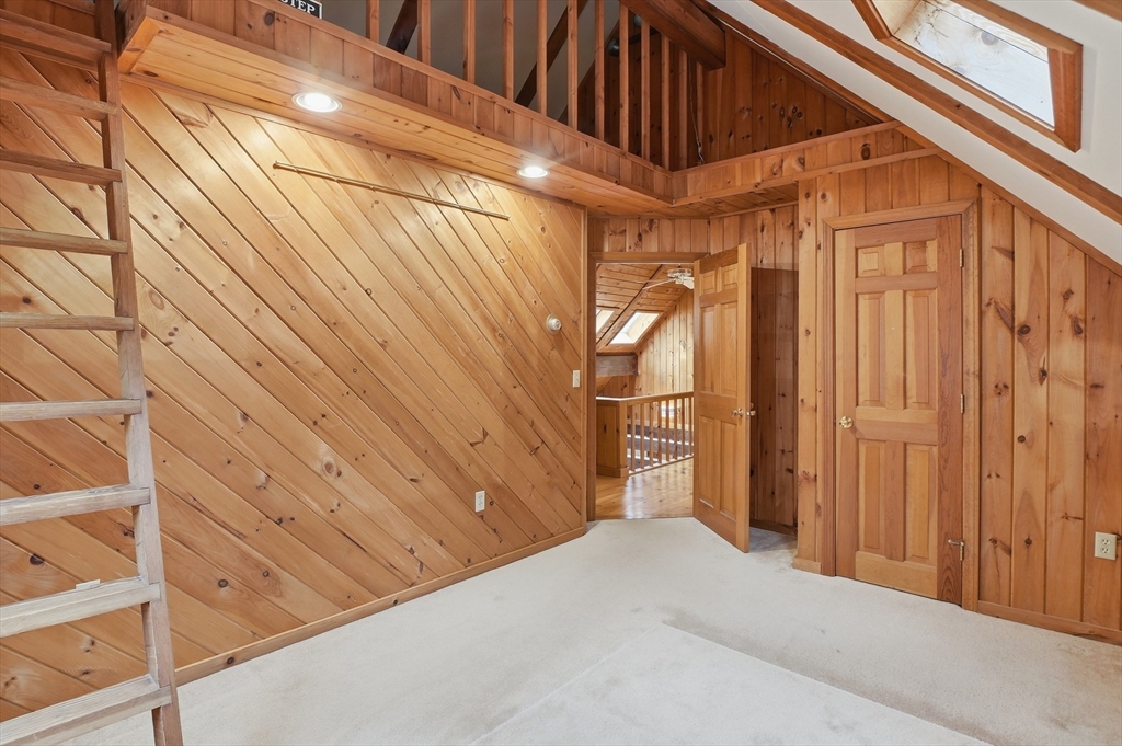 135 Mallard Dr, Becket, MA Photo #26