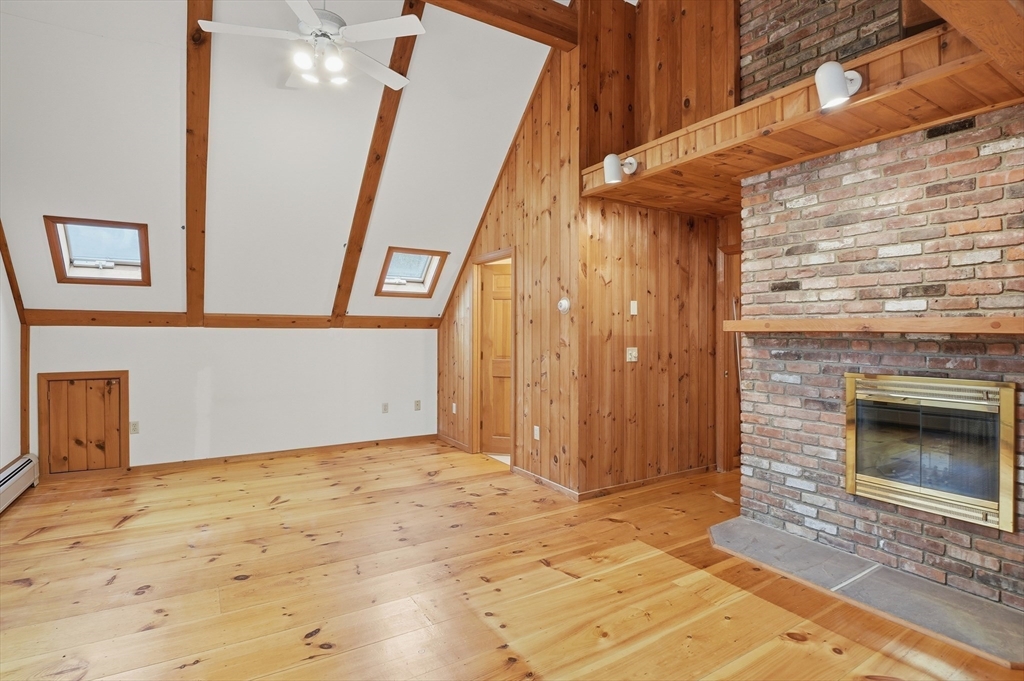 135 Mallard Dr, Becket, MA Photo #20
