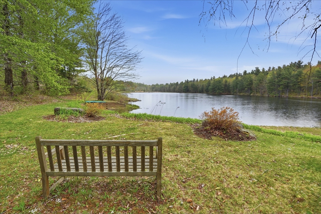 135 Mallard Dr