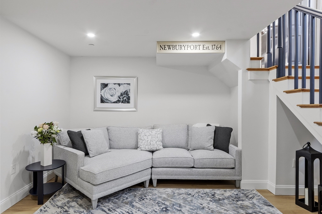 129 Merrimac Street 16