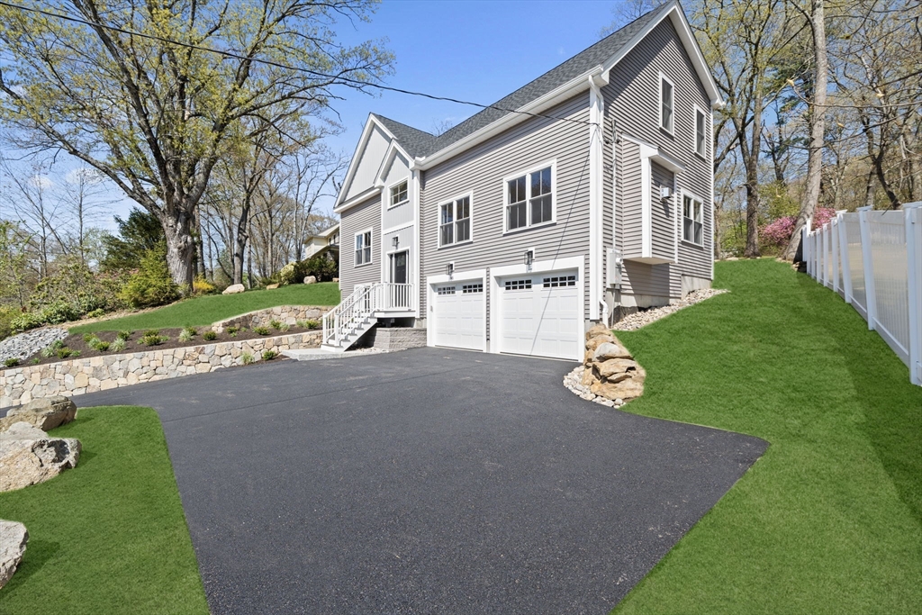 301 Maple AVE, Shrewsbury, MA Photo #32