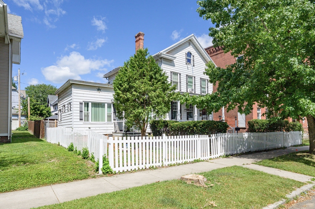 187 Walnut St