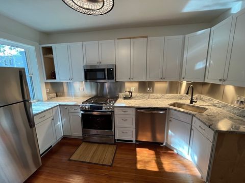 334 Hurley 1 Cambridge MA 02141