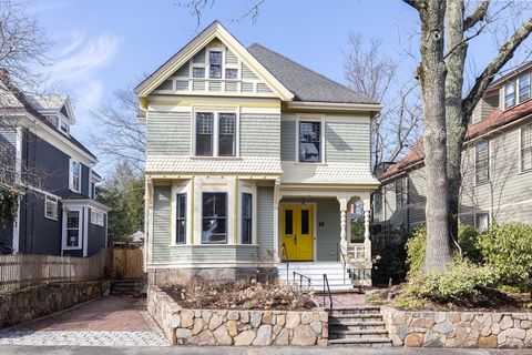 19 Edgehill Road Brookline MA 02445