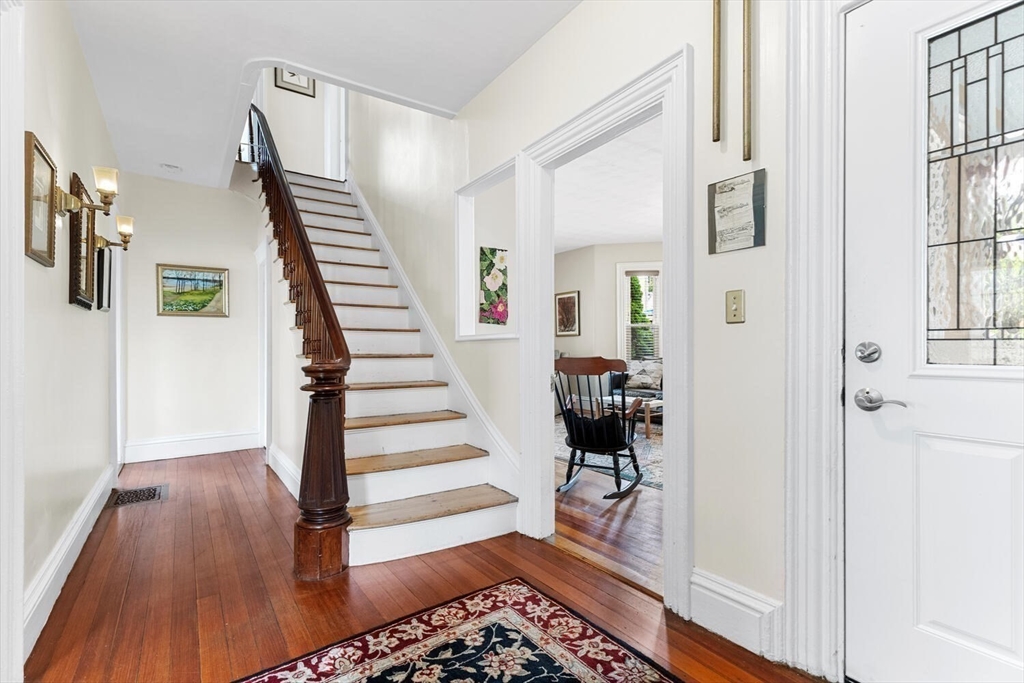 7 Rockland Street