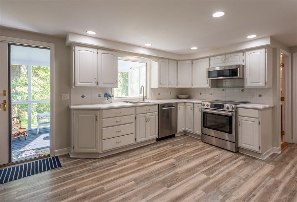 494 Asbury St, Hamilton, MA Photo #11