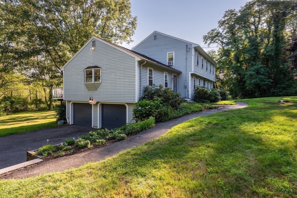 494 Asbury St, Hamilton, MA Photo #39