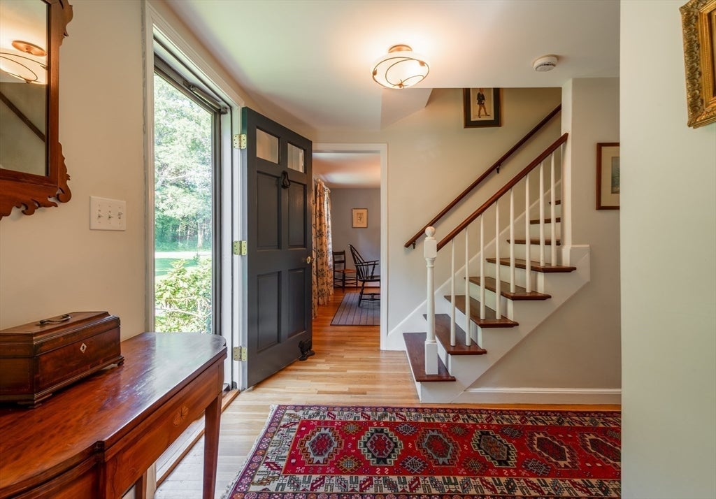 494 Asbury St, Hamilton, MA Photo #4