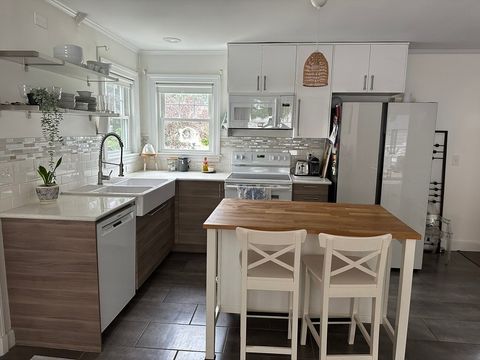 29 Tremont Stoneham MA 02180