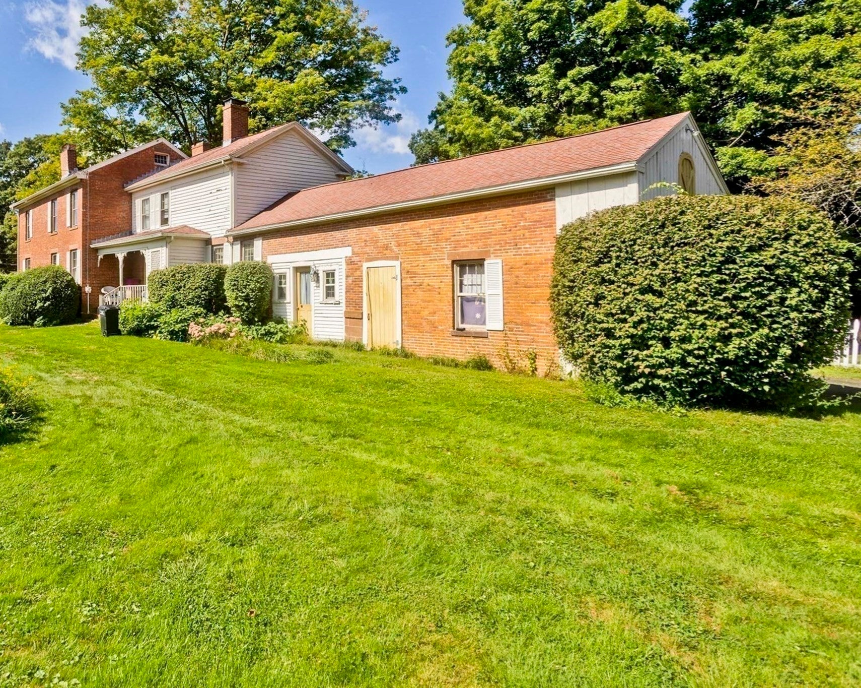 40 Somers Rd, East Longmeadow, MA, 40 Somers Rd, East Longmeadow, MA Photo #2