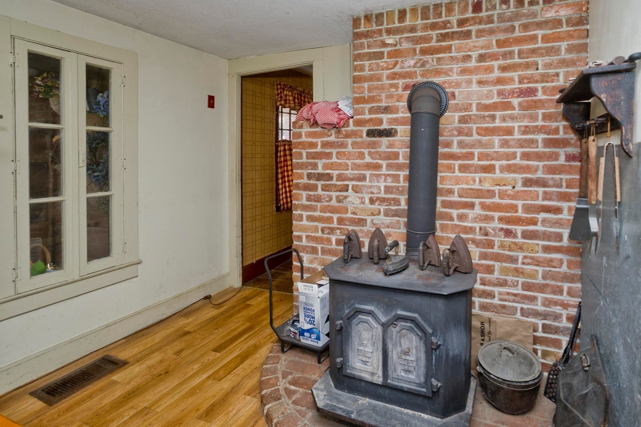 40 Somers Rd, East Longmeadow, MA, 40 Somers Rd, East Longmeadow, MA Photo #40