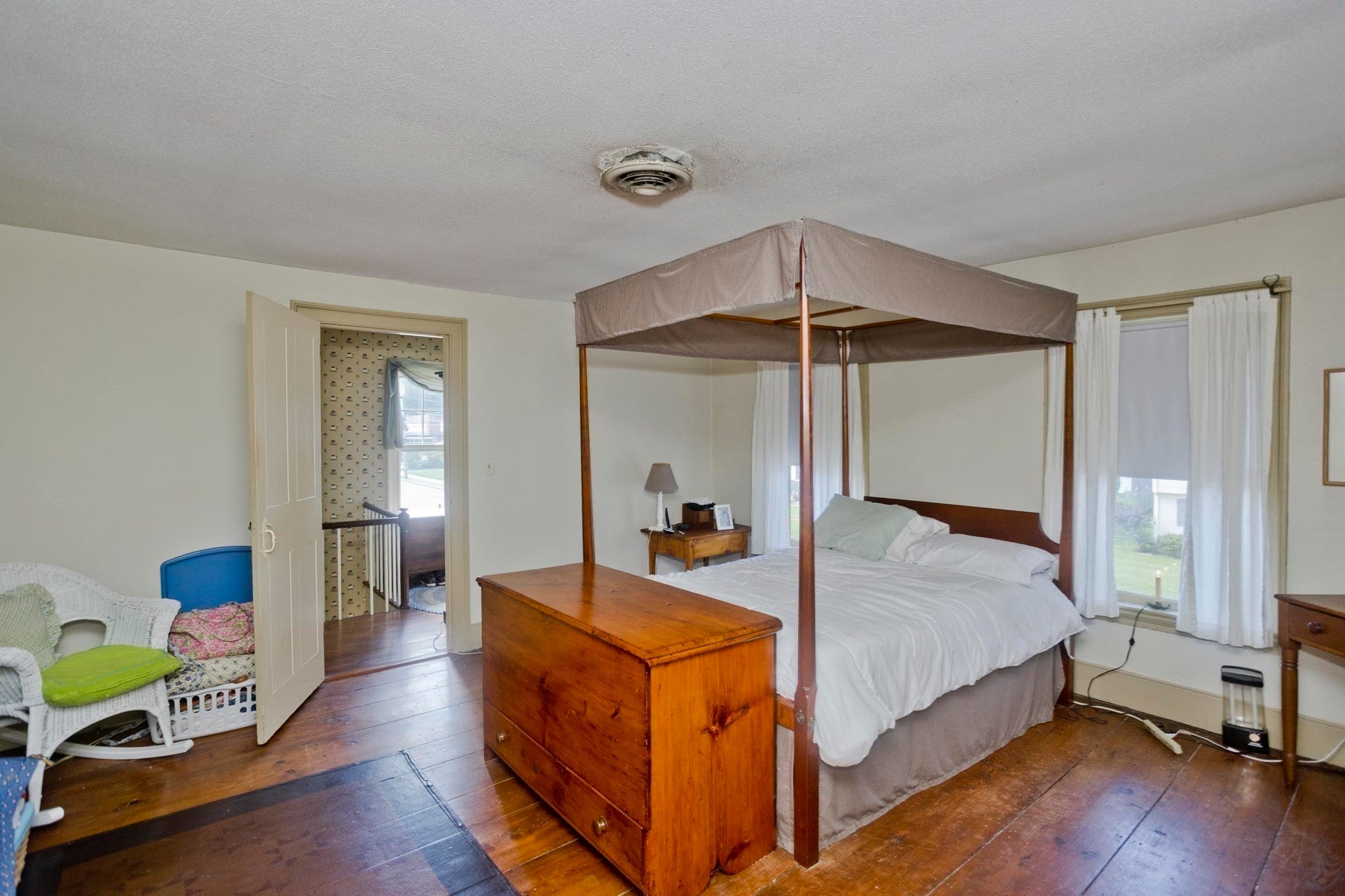 40 Somers Rd, East Longmeadow, MA, 40 Somers Rd, East Longmeadow, MA Photo #6