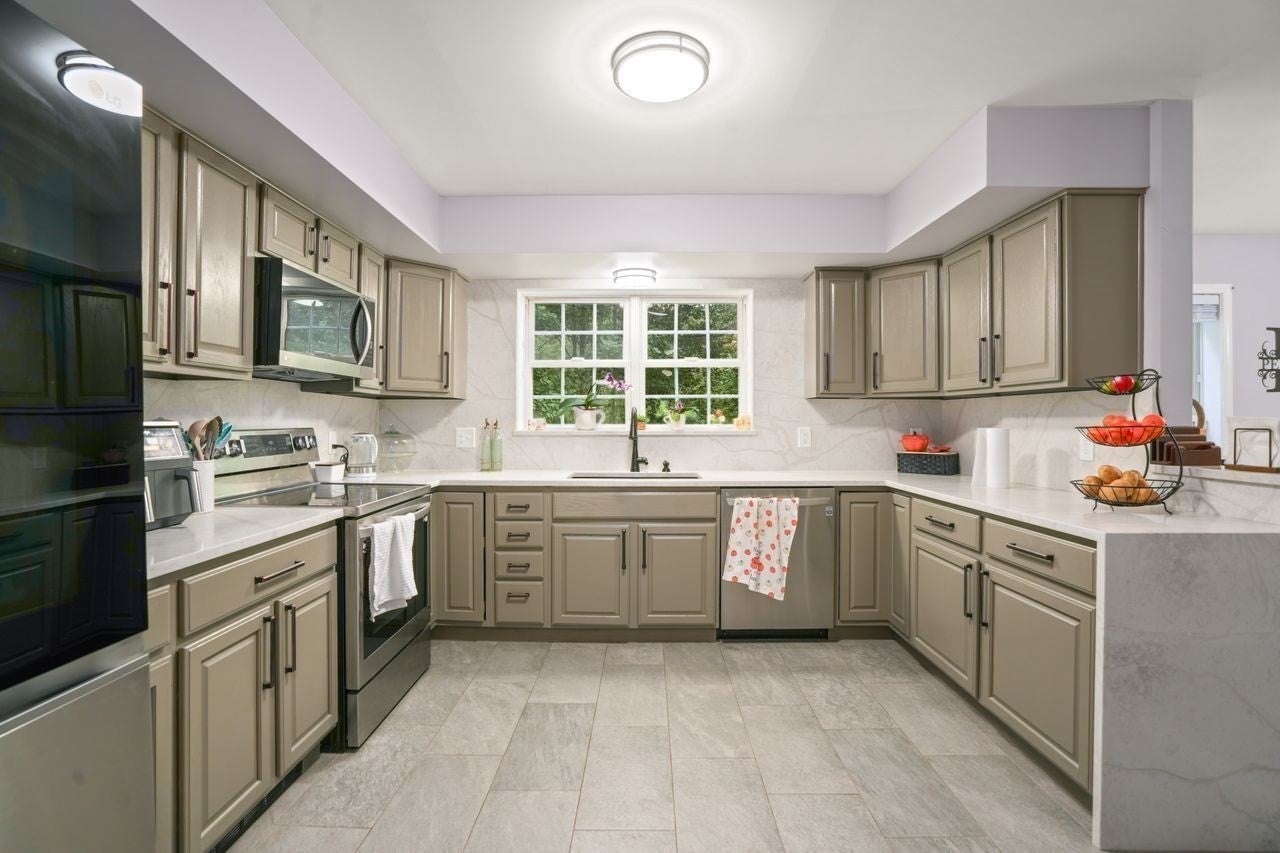 115 Farm Pond Road, Oakham, MA, 115 Farm Pond Road, Oakham, MA Photo #13
