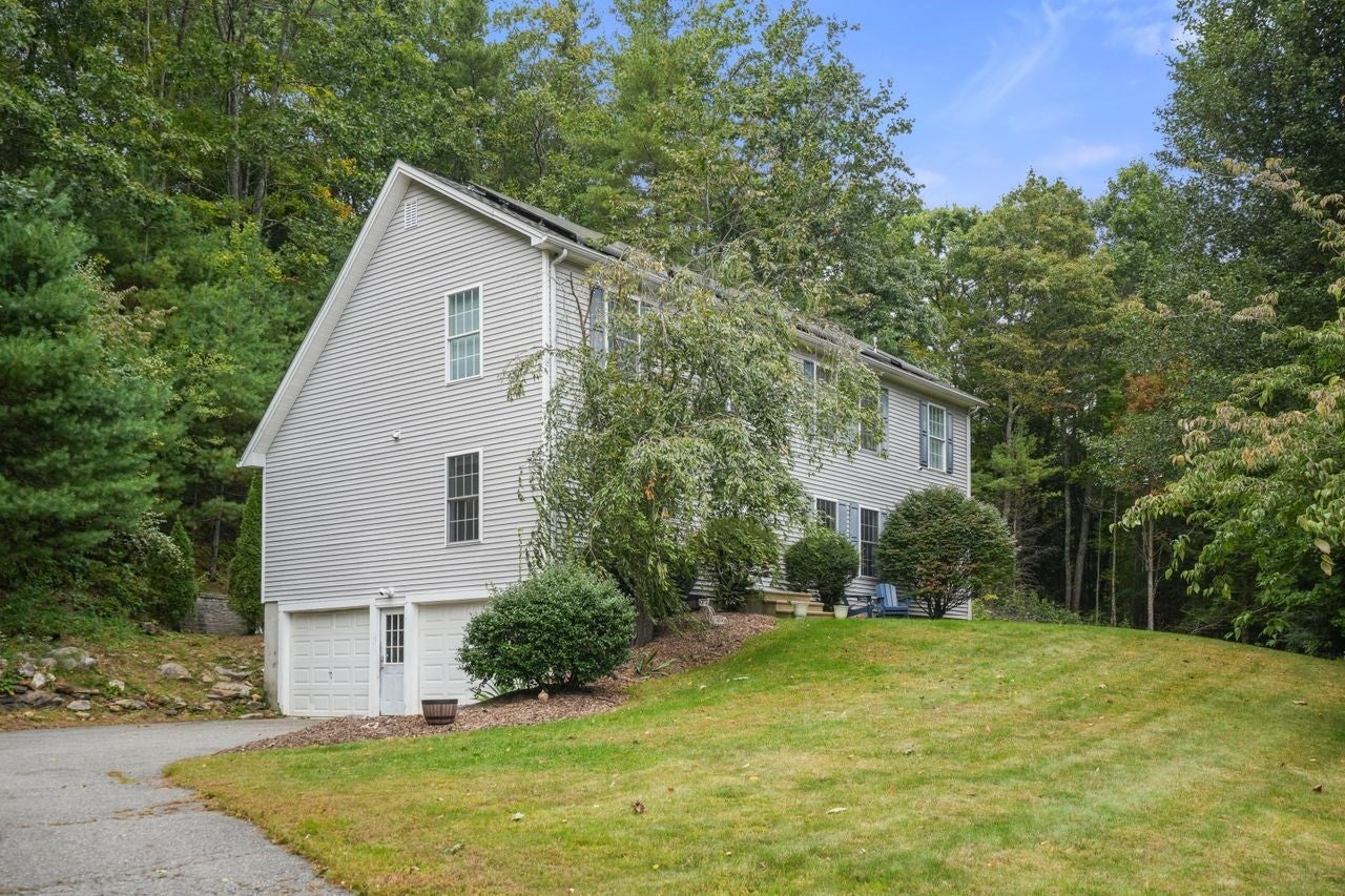 115 Farm Pond Road, Oakham, MA, 115 Farm Pond Road, Oakham, MA Photo #2