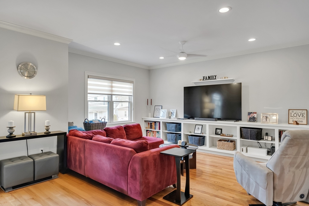 29 Wadsworth Ave 1