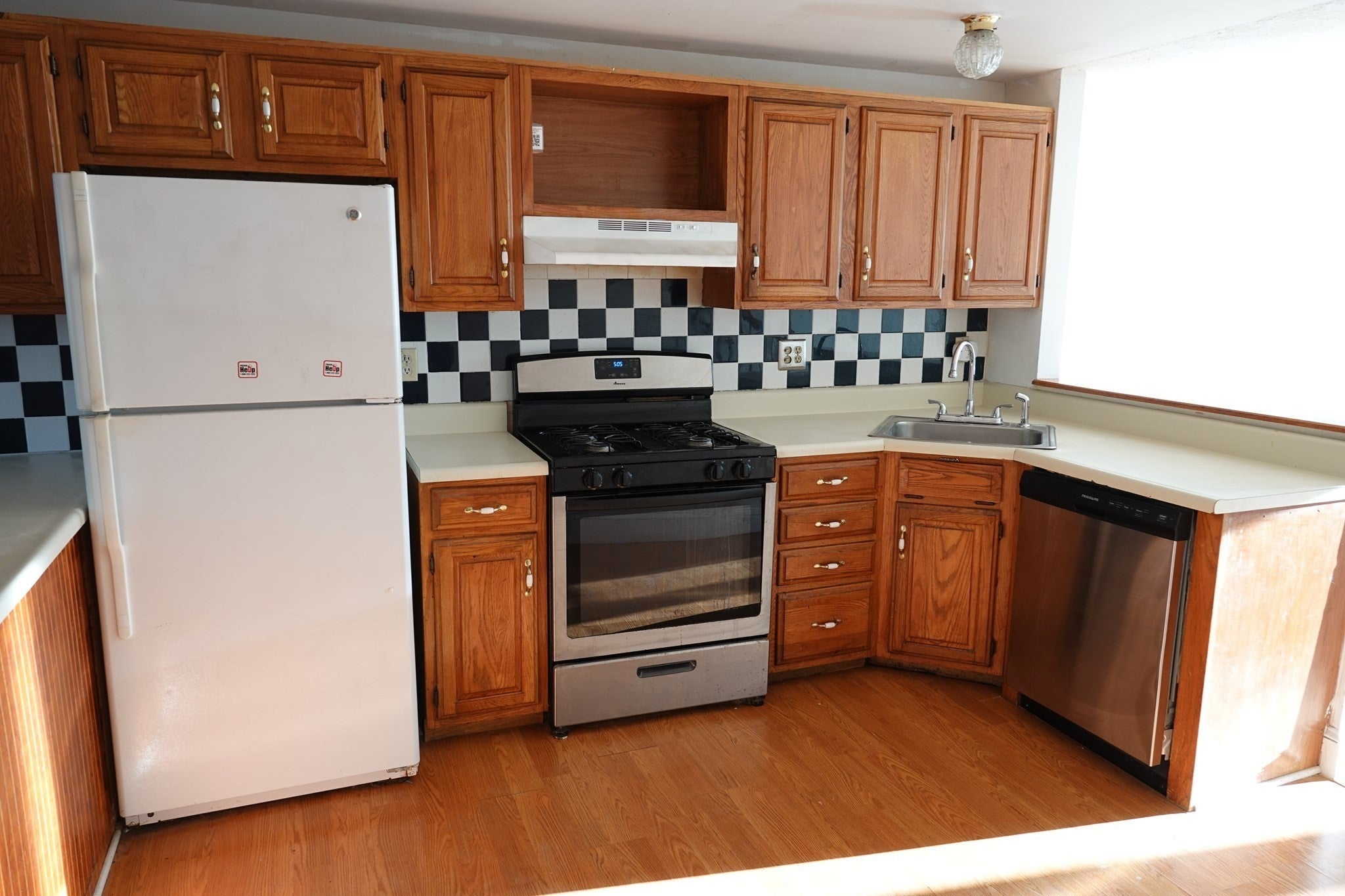 30 Angle St #41, Lowell, MA, 30 Angle St #41, Lowell, MA Photo #3
