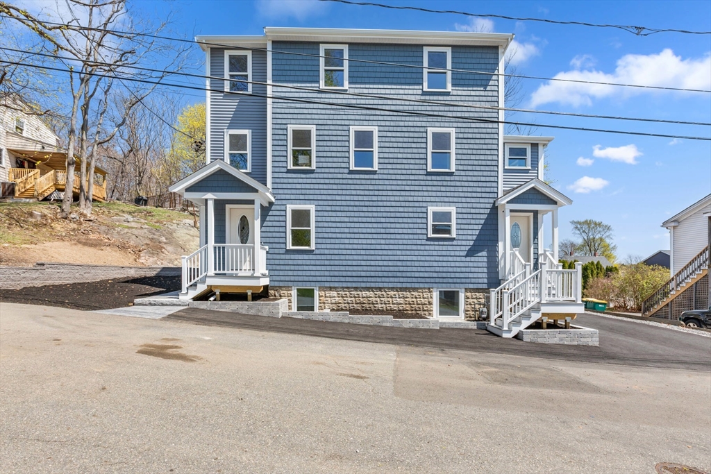 22 James St