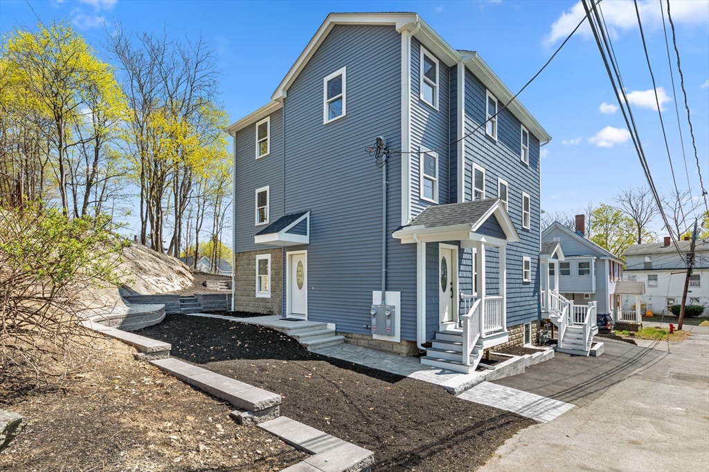 22 James St
