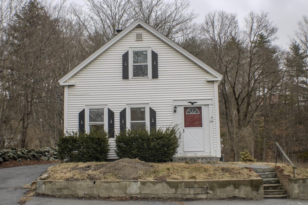 250 Ashburnham St, Fitchburg, MA Photo #1