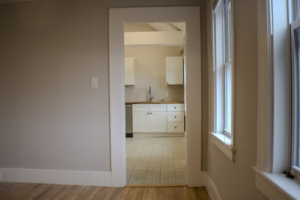 250 Ashburnham St, Fitchburg, MA Photo #12