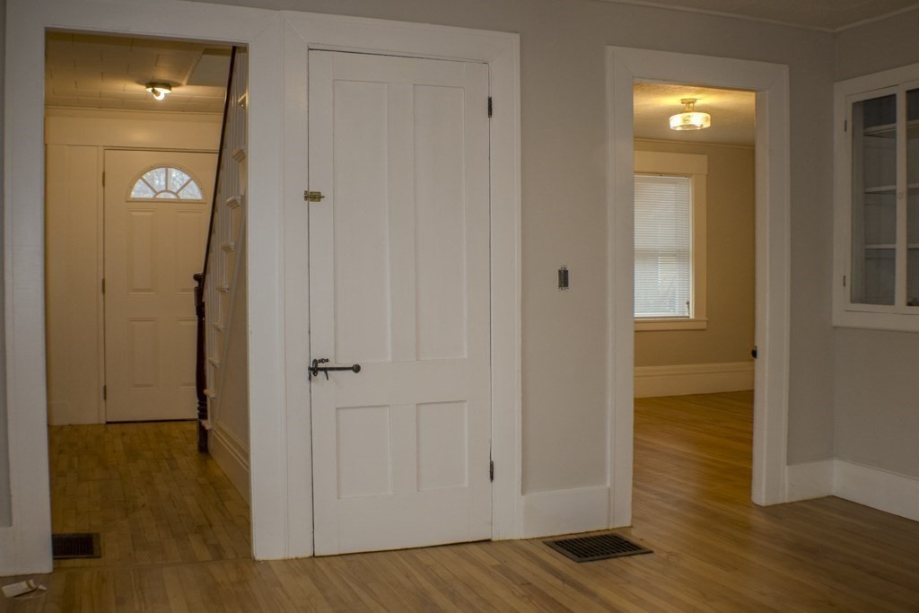 250 Ashburnham St, Fitchburg, MA Photo #11