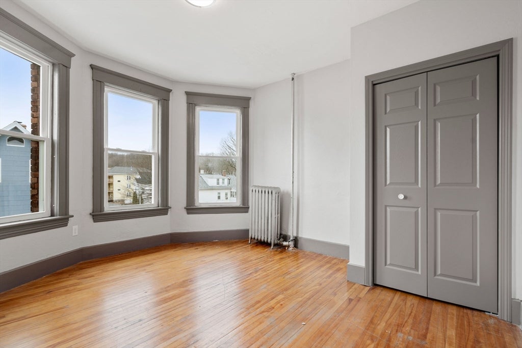 70 Russell St #4, Worcester, MA, 70 Russell St #4, Worcester, MA Photo #1