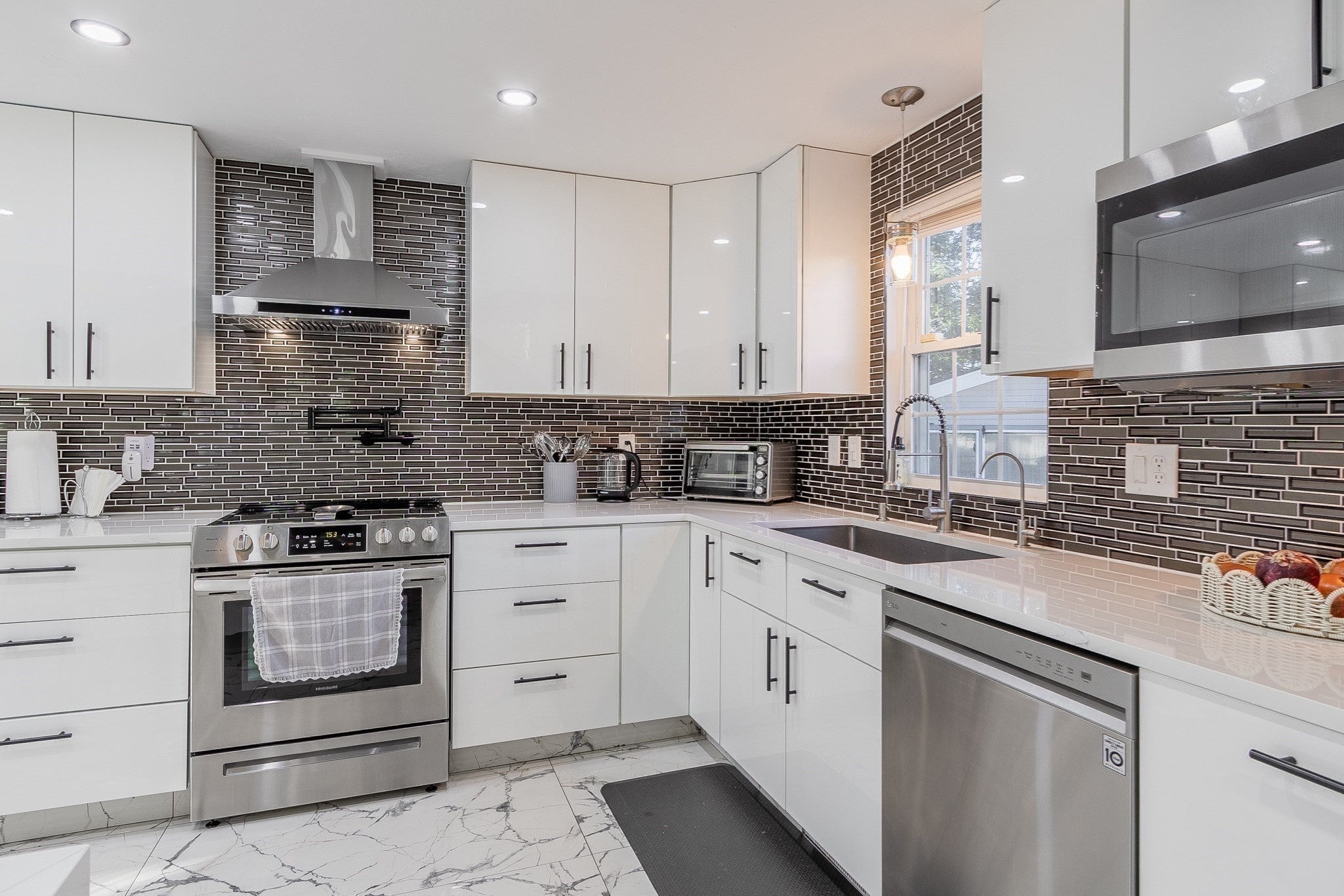 107 Bishop Rd, Fitchburg, MA, 107 Bishop Rd, Fitchburg, MA Photo #9