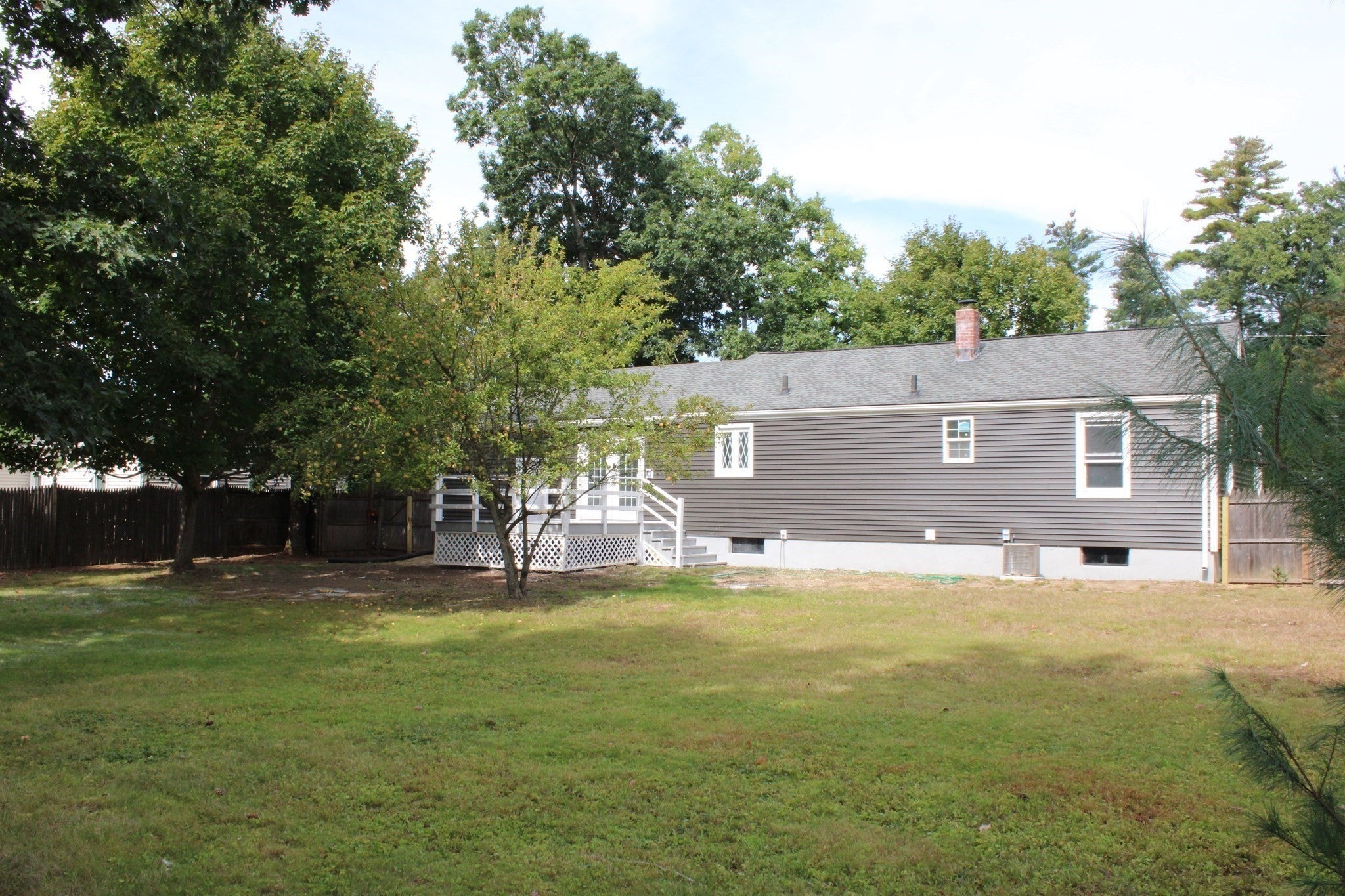 158 Woodcrest Rd, Springfield, MA, 158 Woodcrest Rd, Springfield, MA Photo #19