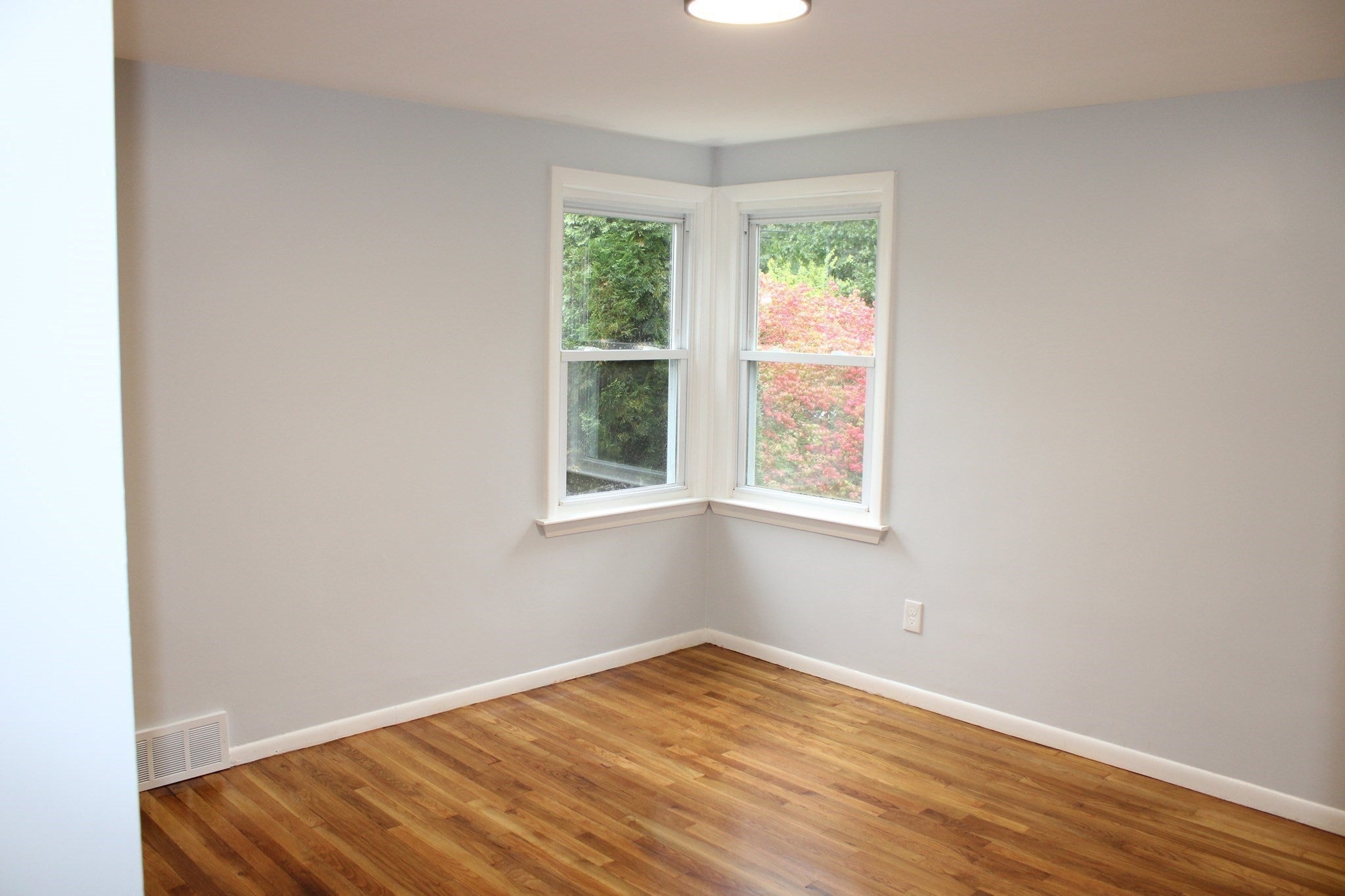 158 Woodcrest Rd, Springfield, MA, 158 Woodcrest Rd, Springfield, MA Photo #9
