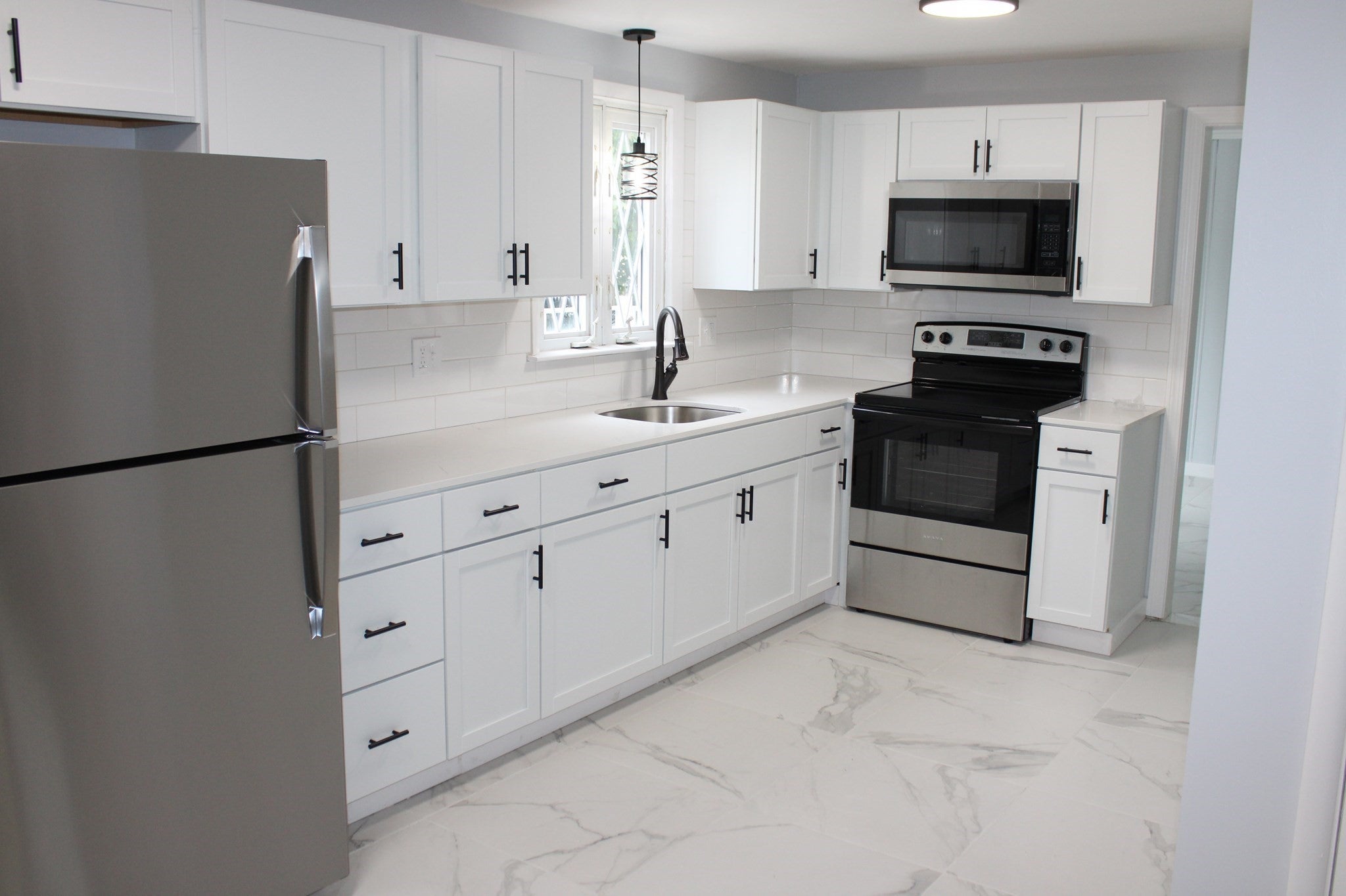 158 Woodcrest Rd, Springfield, MA, 158 Woodcrest Rd, Springfield, MA Photo #3
