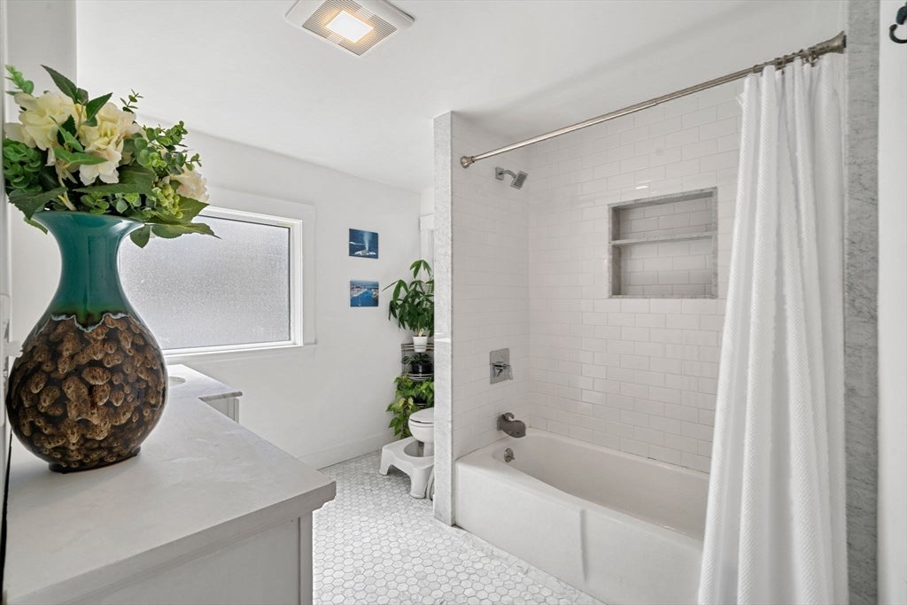 137 Prospect St, Gloucester, MA, 137 Prospect St, Gloucester, MA Photo #30