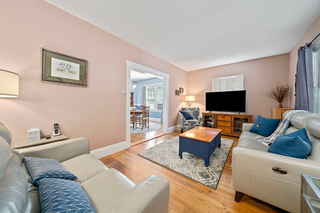 93 Elm St, Medford, MA, 93 Elm St, Medford, MA Photo #8