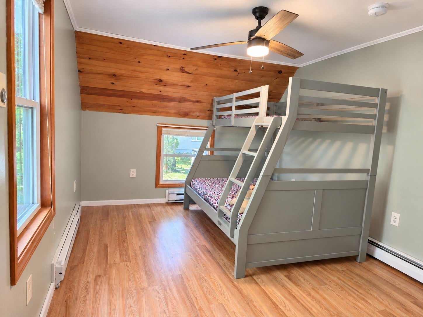 32 Heroult Rd, Worcester, MA, 32 Heroult Rd, Worcester, MA Photo #23