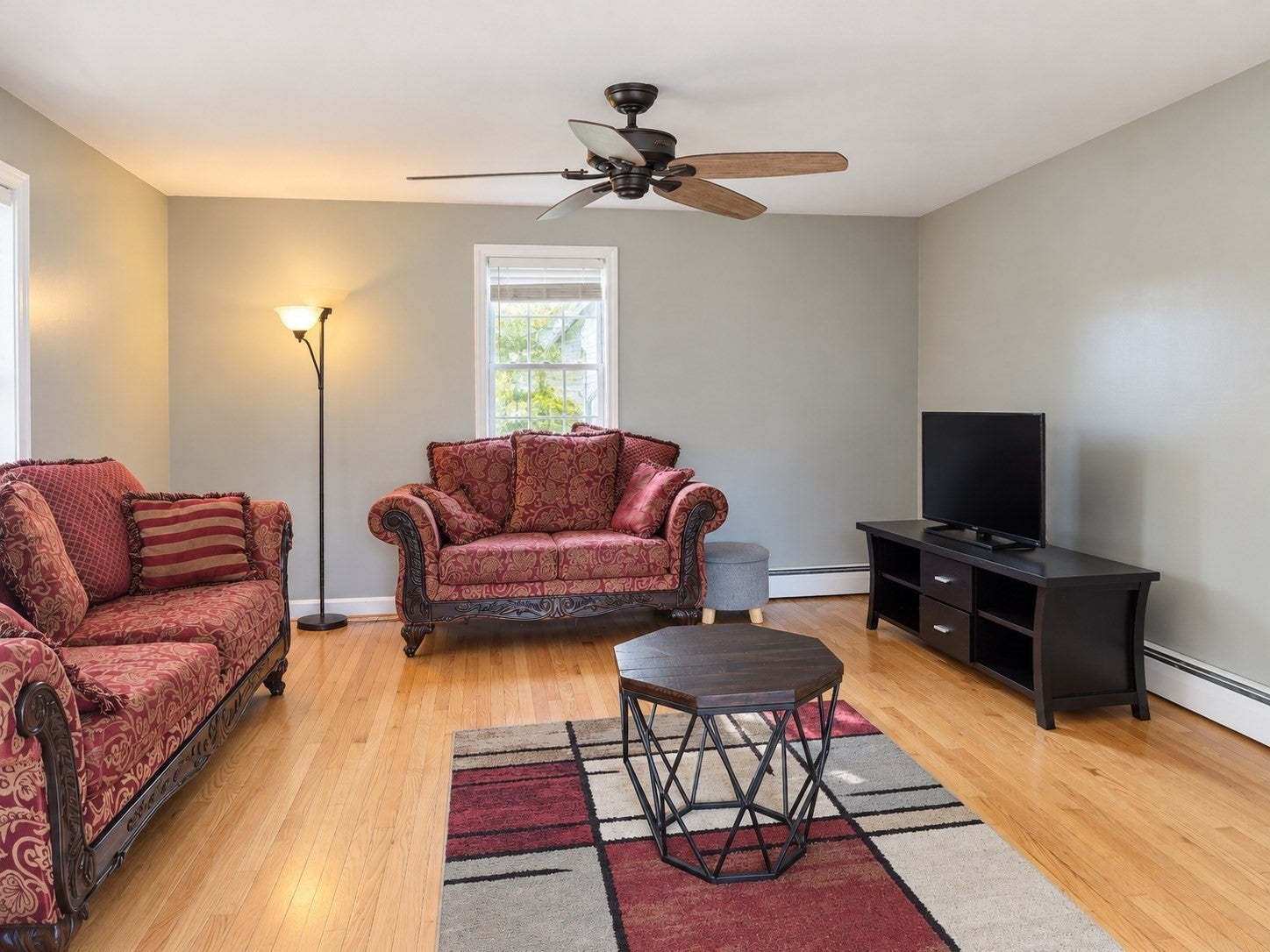 32 Heroult Rd, Worcester, MA, 32 Heroult Rd, Worcester, MA Photo #2