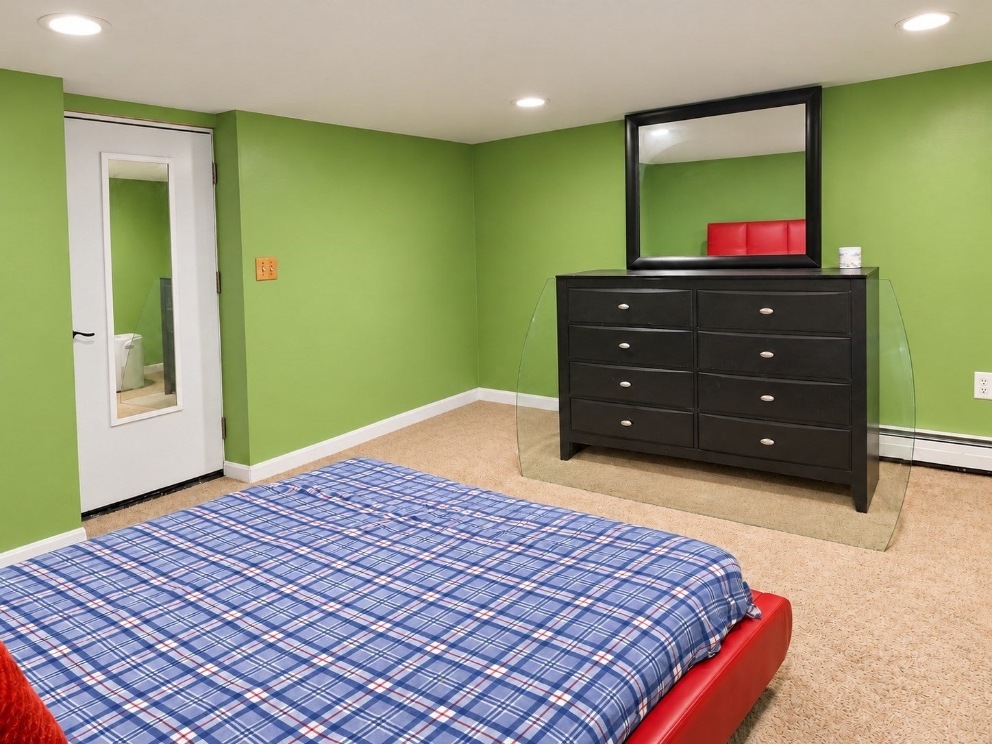 32 Heroult Rd, Worcester, MA, 32 Heroult Rd, Worcester, MA Photo #12