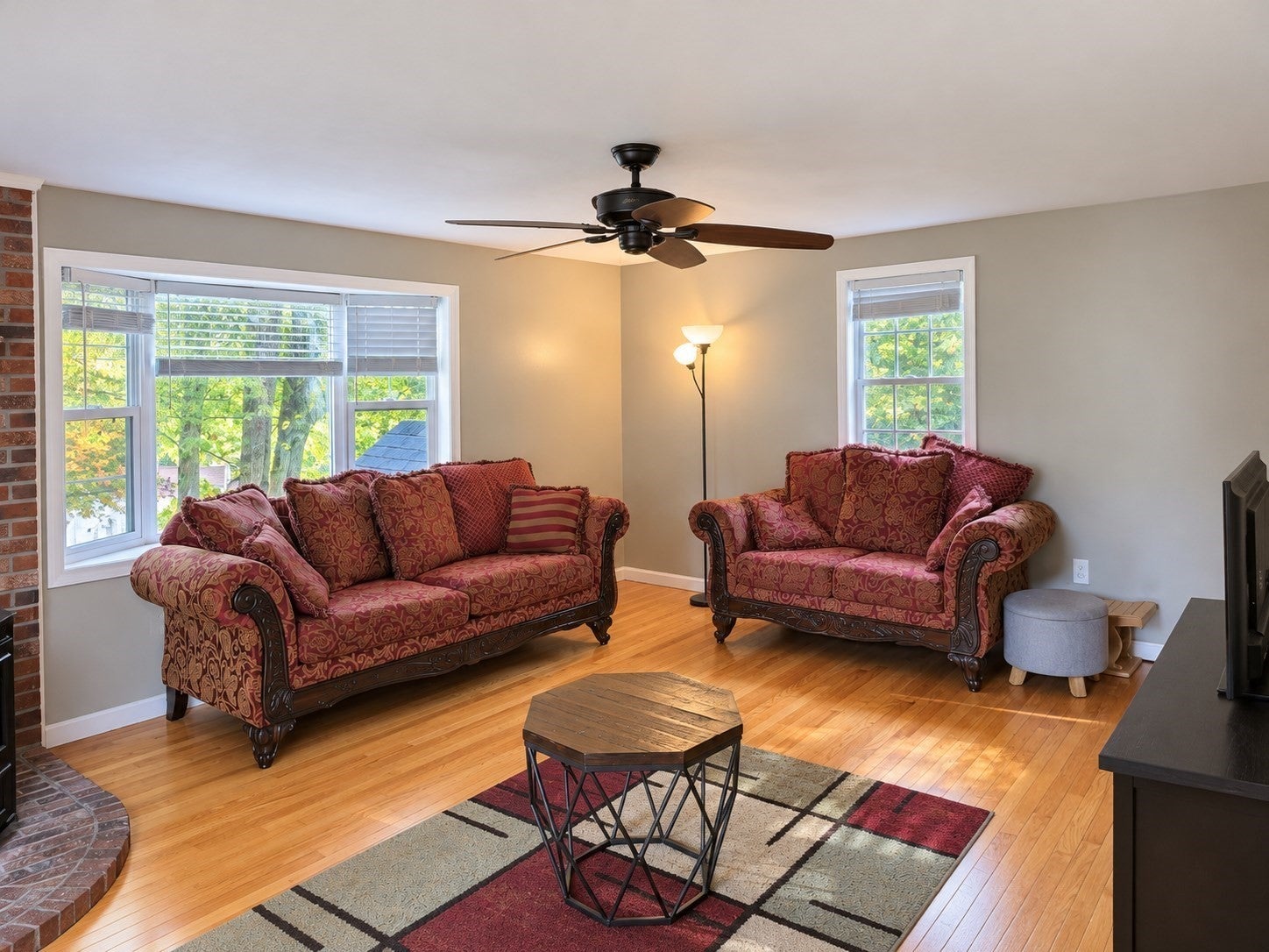 32 Heroult Rd, Worcester, MA, 32 Heroult Rd, Worcester, MA Photo #3