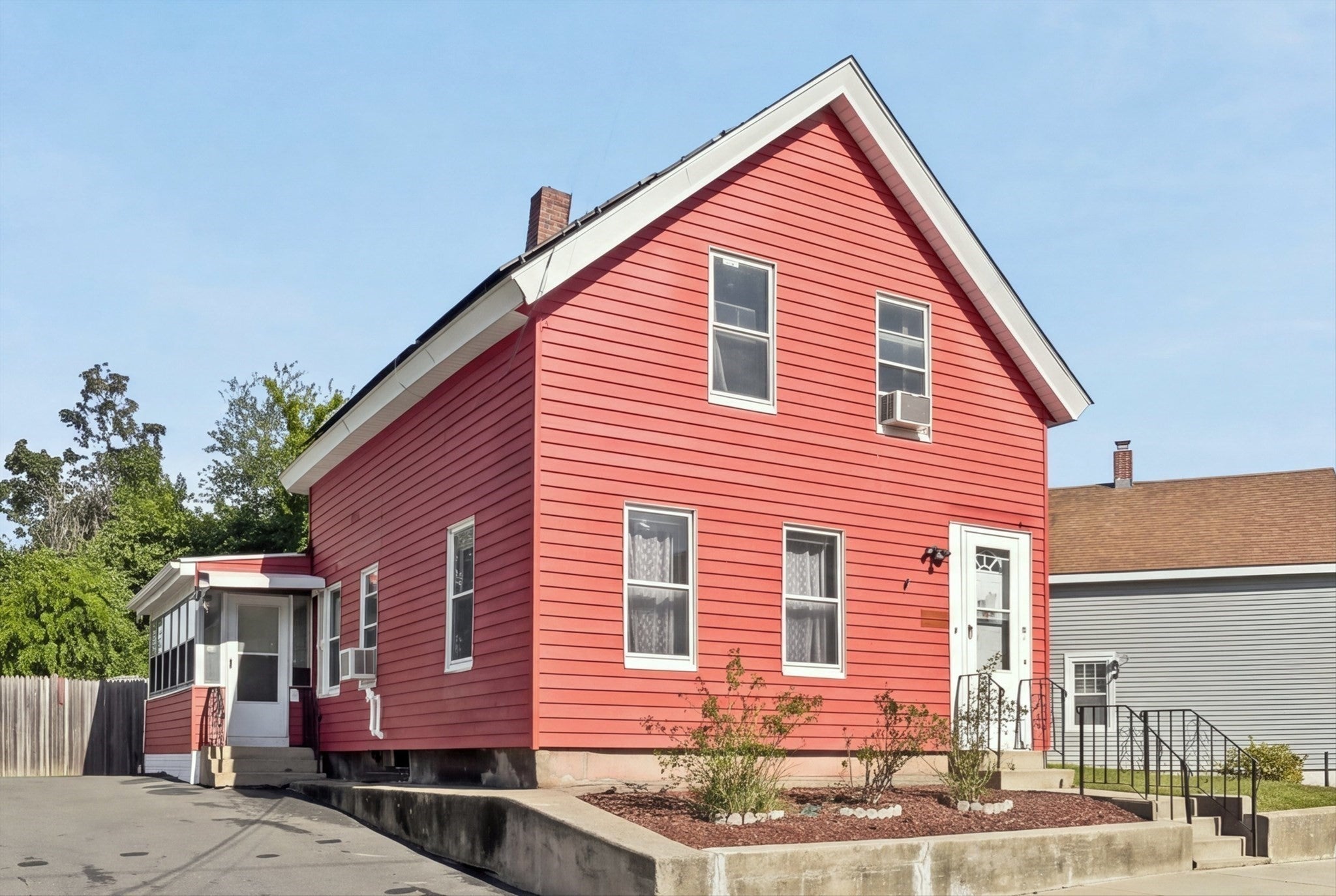 Photo of 48 Jewett Street, Lowell, MA